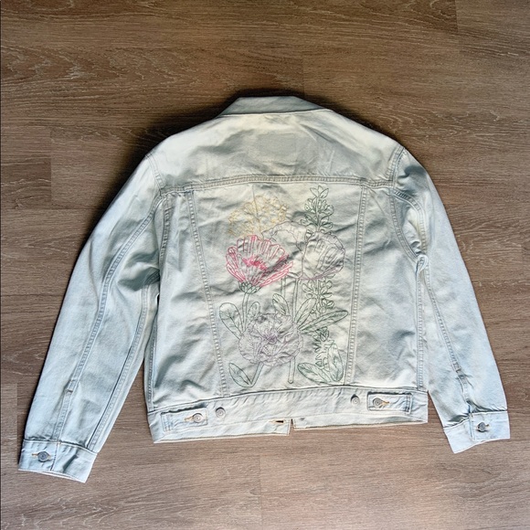 Levi denim jacket - Picture 10 of 13
